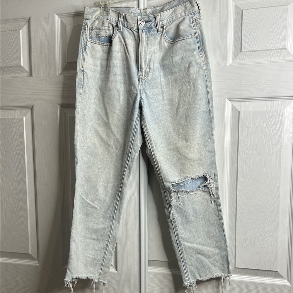 American Eagle Outfitters Light Blue Mom Jeans 8 SHORT - Picture 1 of 7